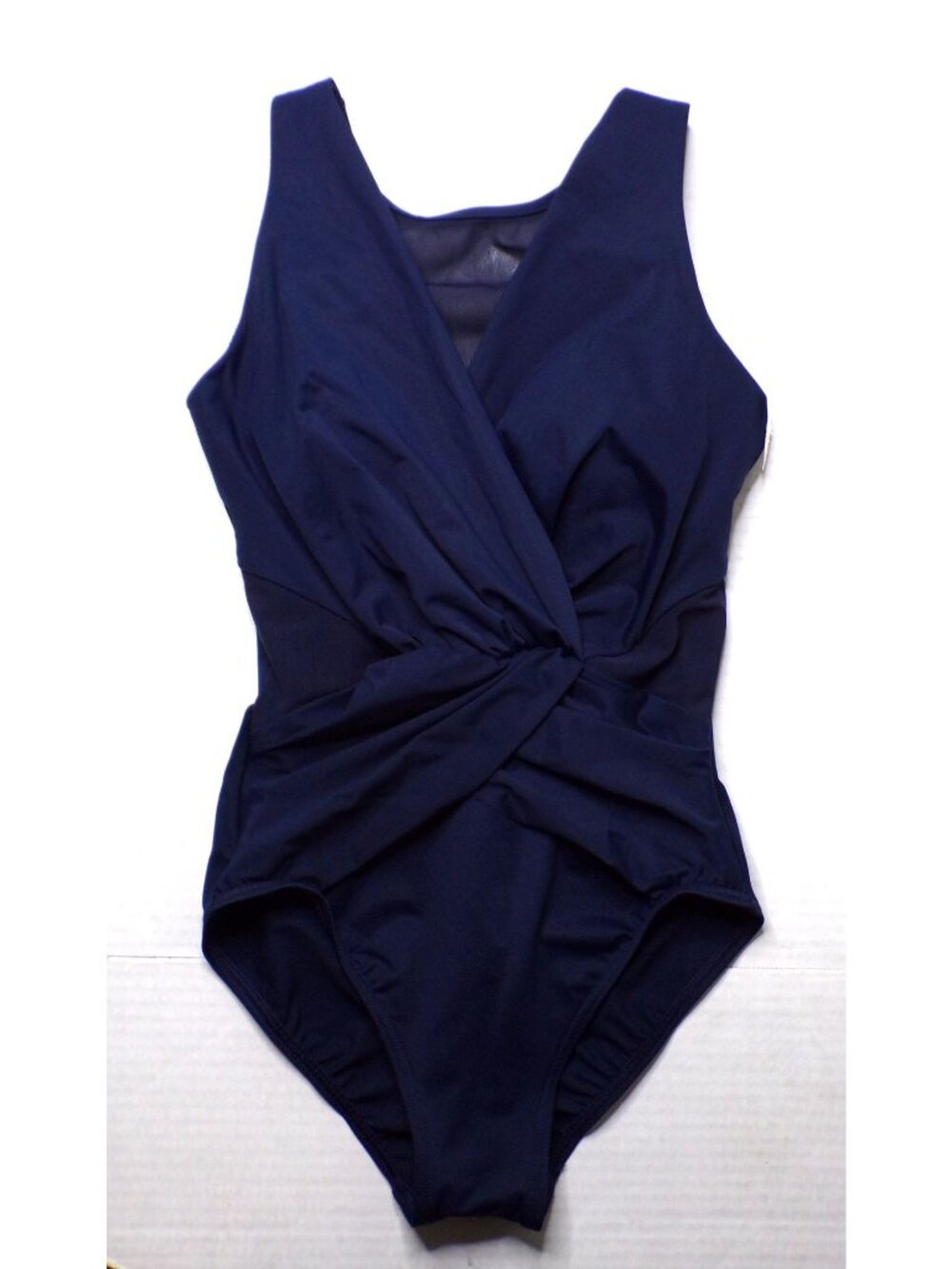 🆕 MIRACLESUIT Palma Illusion Slimming One Piece Swimsuit 8 Navy Blue - Picture 5 of 11
